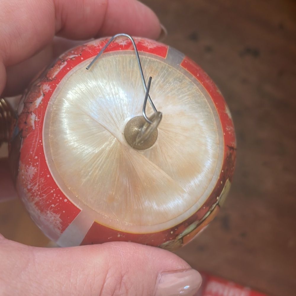 Collection of 4 vintage satin wrapped Christmas tree ornaments‎ - Picture 4 of 15